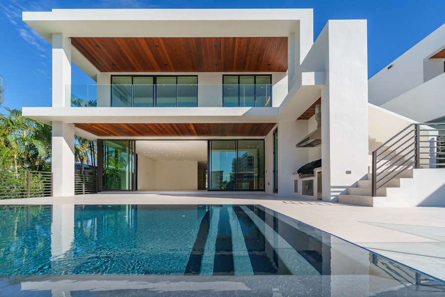 Pool crack repair in Fort Myers FL
